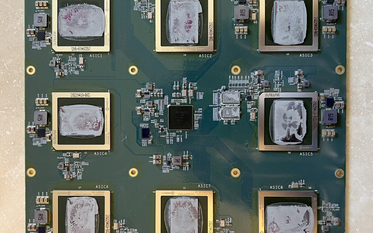 Hacking the Jasminer x4 – Will it go faster?
